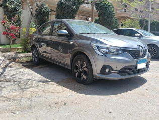 Renault Taliant 2025 White Used for Sale