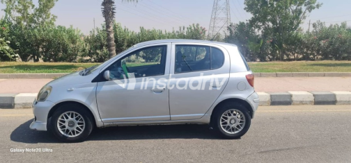 Toyota Yaris 2004 White Used for Sale - 4