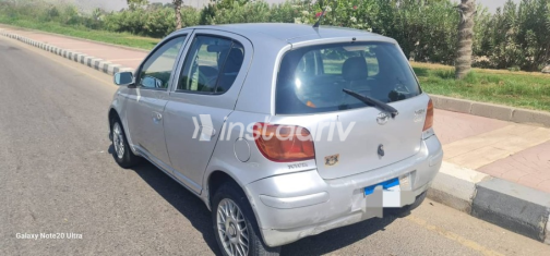 Toyota Yaris 2004 White Used for Sale - 6