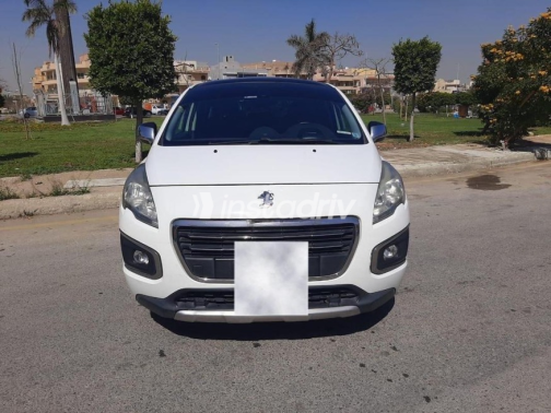 بيجو 3008 2015 أبيض مستعملة للبيع - 2