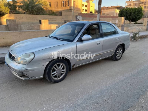 Daewoo Nubira 2000 Silver Used for Sale - 2