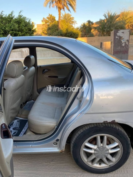 Daewoo Nubira 2000 Silver Used for Sale - 4