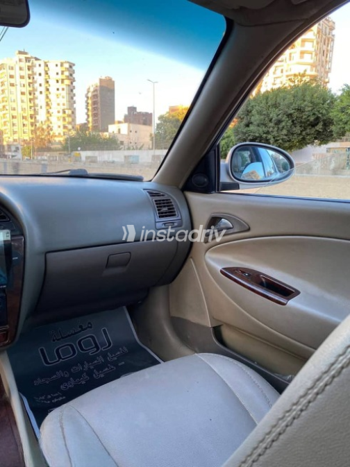 Daewoo Nubira 2000 Silver Used for Sale - 7