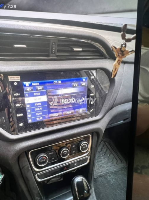 Chery Tiggo 3 2024 Gray Used for Sale - 6