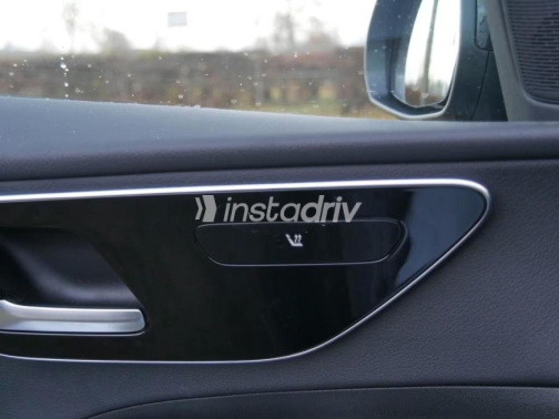 Mercedes C 200 2023 Gray Used for Sale - 8