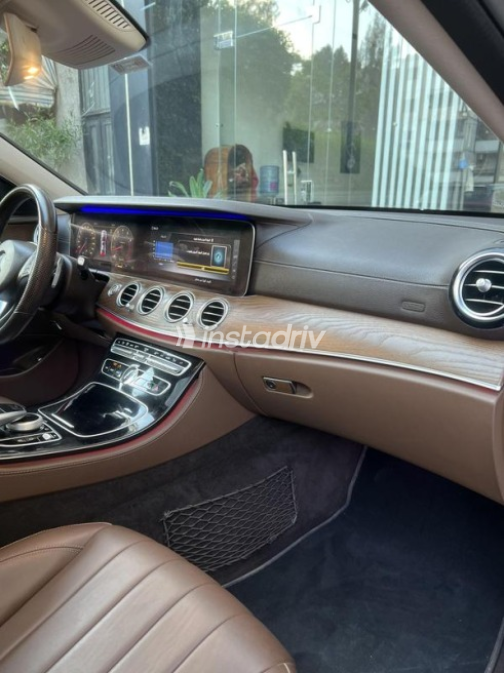 Mercedes E 180 2018 Gray Used for Sale - 5