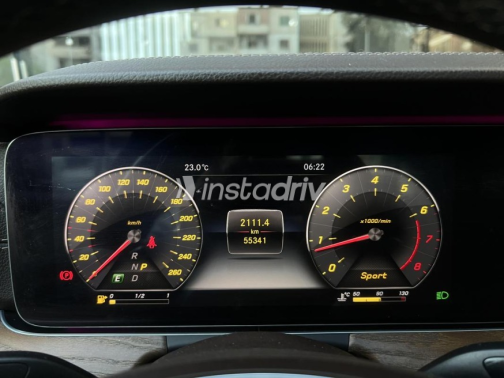 Mercedes E 180 2018 Gray Used for Sale - 6
