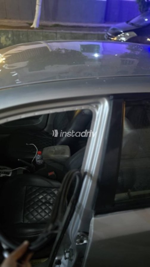 Chevrolet Optra 2010 Silver Used for Sale - 8