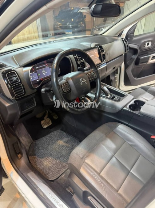 Citroën C5 Aircross 2021 White Used for Sale - 7