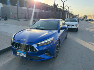 جاك J7 2022 أزرق مستعملة للبيع