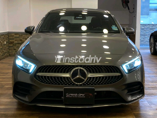 Mercedes A 200 2020 Gray Used for Sale - 4