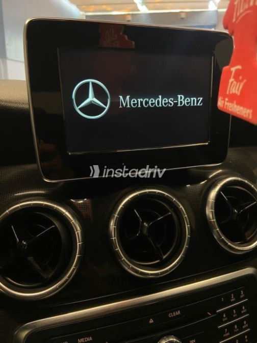 Mercedes CLA 180 2018 Silver Used for Sale - 4