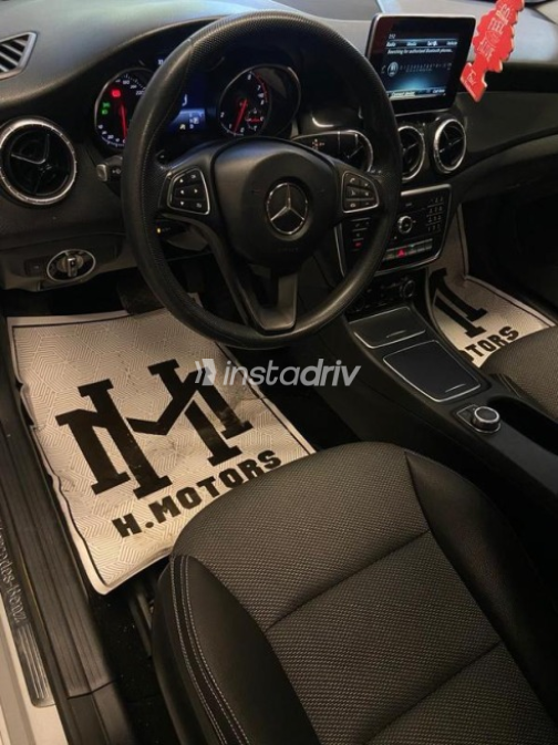 Mercedes CLA 180 2018 Silver Used for Sale - 6
