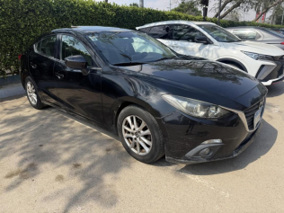 Mazda 3 2016 Black Used for Sale