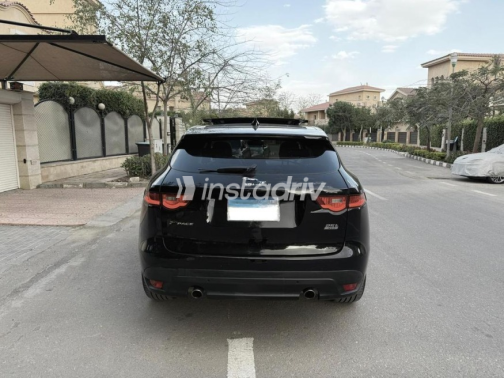 جاكوار اف بيس 2019 أسود مستعملة للبيع - 6