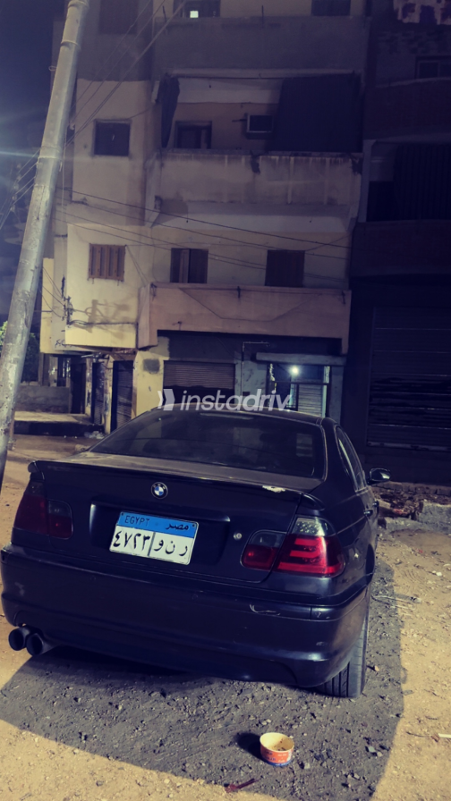 BMW 318 2005 Dark Gray Used for Sale - 8