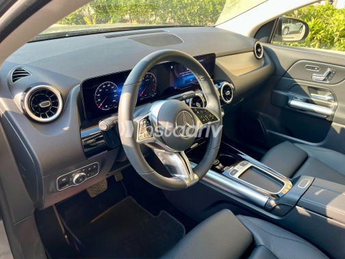 Mercedes GLA 200 2025 Gray Used for Sale - 3