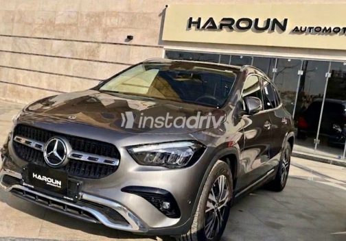 Mercedes GLA 200 2025 Gray Used for Sale - 4