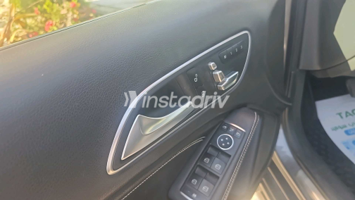 مرسيدس GLA 200 2020 رمادي مستعملة للبيع - 1