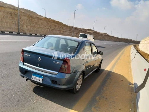 رينو لوجان 2010 أزرق غامق مستعملة للبيع - 8