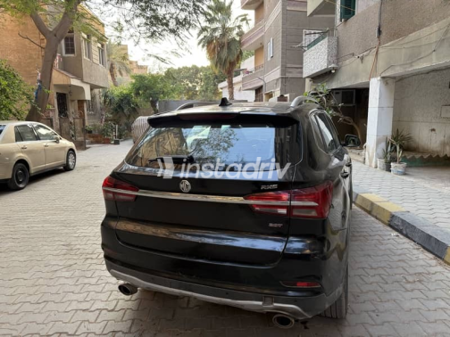 ام جى ار اكس 5 2021 أسود مستعملة للبيع - 2