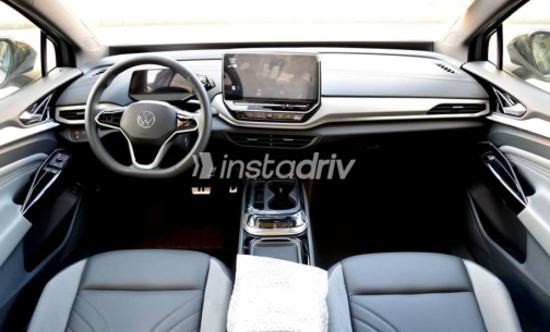 Volkswagen ID 4 2023 Gray Used for Sale - 6