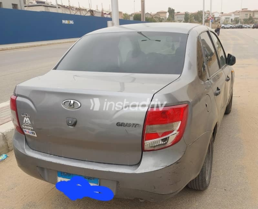 Lada Granta 2018 Gray Used for Sale - 5