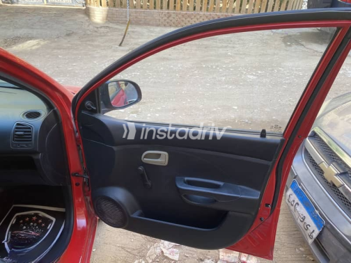 Kia Picanto 2011 Red Used for Sale - 7