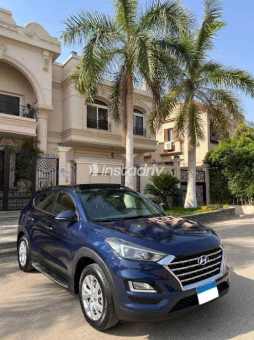 Hyundai Tucson GDI 2020 White Used for Sale - 3