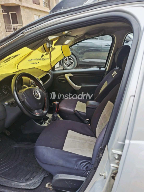 Renault Sandero Step Way 2012 Silver Used for Sale - 5