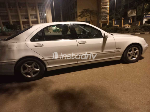 Mercedes S 320 1999 White Used for Sale - 2