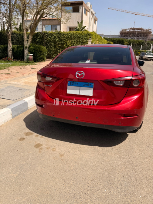 Mazda 3 2015 Red Used for Sale - 2