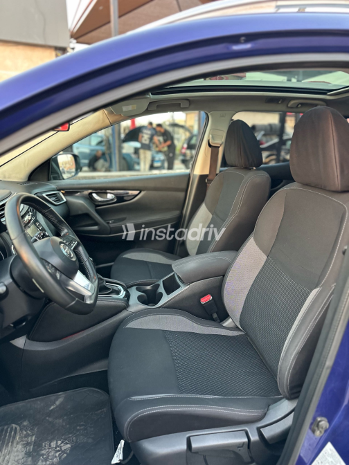Nissan Qashqai 2019 Blue Used for Sale - 4