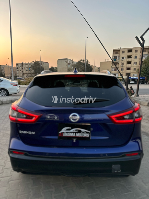 Nissan Qashqai 2019 Blue Used for Sale - 8