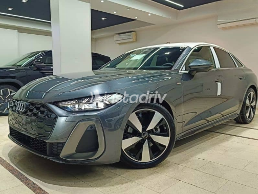 اودي A5 2025 رمادي جديدة للبيع - 1