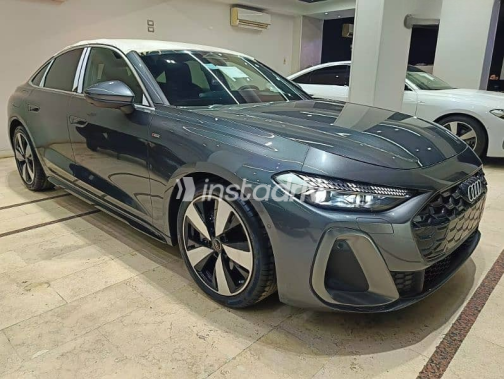 اودي A5 2025 رمادي جديدة للبيع - 3