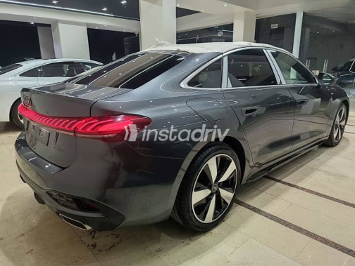 اودي A5 2025 رمادي جديدة للبيع - 6
