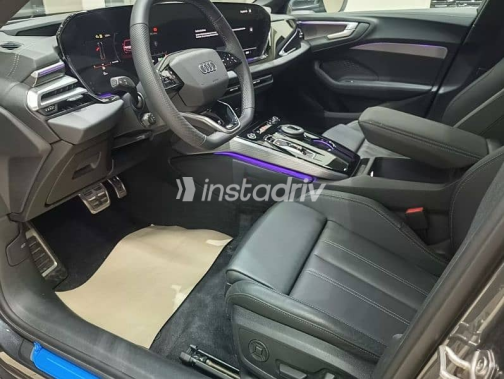 اودي A5 2025 رمادي جديدة للبيع - 10
