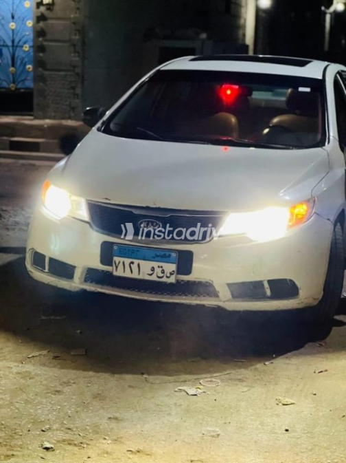 Kia Cerato 2010 White Used for Sale - 2