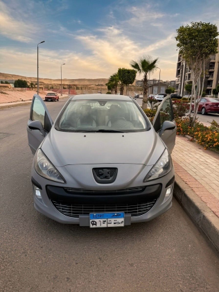 Peugeot 308 2011 Gray Used for Sale