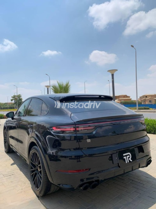 Porsche Cayenne 2022 Black Used for Sale - 2