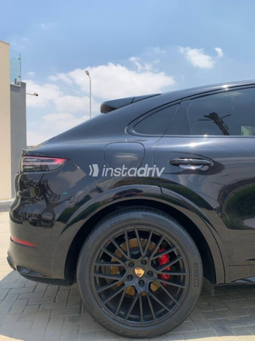 Porsche Cayenne 2022 Black Used for Sale - 5
