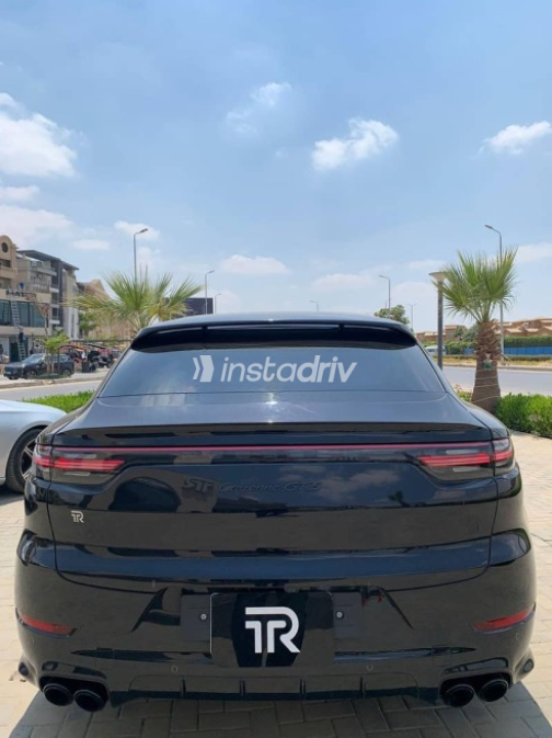 Porsche Cayenne 2022 Black Used for Sale - 6