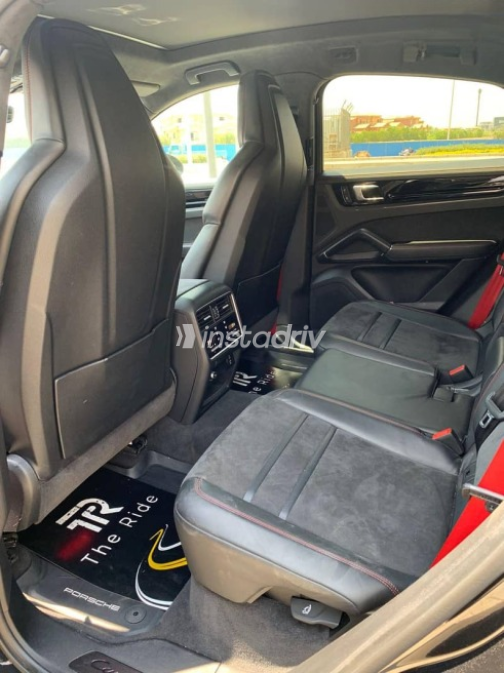 Porsche Cayenne 2022 Black Used for Sale - 9