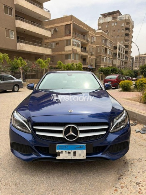 Mercedes C 180 2018 Dark Blue Used for Sale - 1