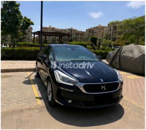 دى اس دى اس 5 2019 أبيض مستعملة للبيع - 2