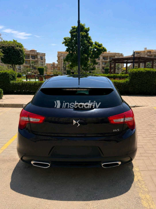 دى اس دى اس 5 2019 أبيض مستعملة للبيع - 4