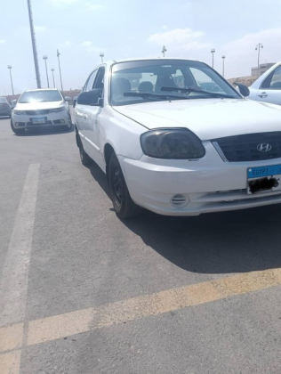 Hyundai Verna 2011 White Used for Sale