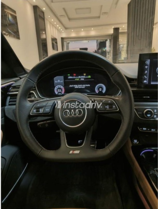 اودي A5 2024 فضي مستعملة للبيع - 8