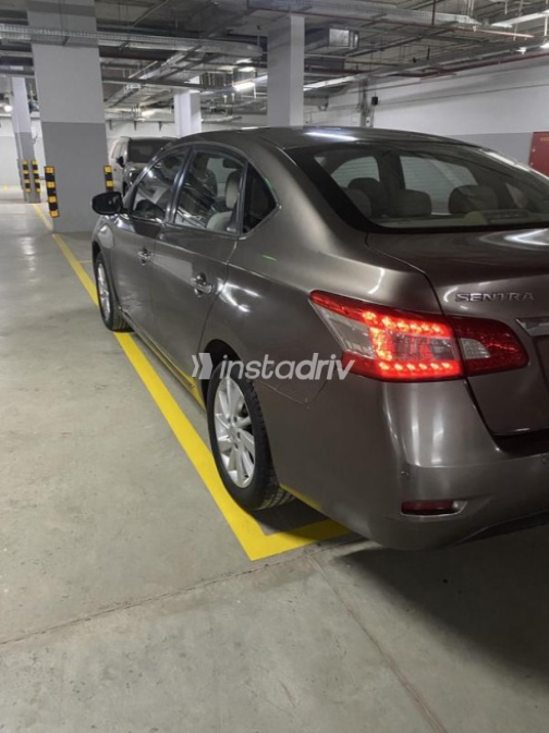 Nissan Sentra 2016 Bronze Used for Sale - 3